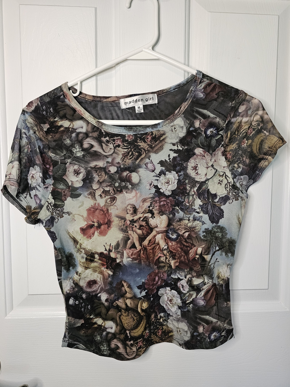 Madden Girl Floral Baroque Print Short Sleeve Mesh Top Junior's Size M
